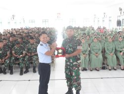 Mental Tangguh Kunci Sukses Tugas Operasi, Inilah Tema Pembekalan Pusbintal TNI di Yonif 631/ATG Kodam XII/TPR