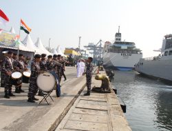 LANTAMAL III LEPAS KEBERANGKATAN KAPAL ANGKATAN LAUT INDIA
