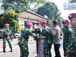 KODAERAL III HADIR HUMANIS DALAM PENGAMANAN AKSI MASSA, TUNJUKKAN EMPATI DAN SINERGI