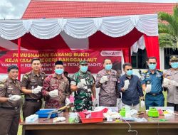 Kegiatan Pemusnahan Barang Bukti Perkara Tindak Pidana Umum Yang Telah Berkekuatan Hukum Tetap (Incraht) Kejari Balut