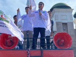 PP KAMMI Gelar Aksi di DPR, Desak Hapus Tunjangan dan Sahkan RUU Perampasan Aset