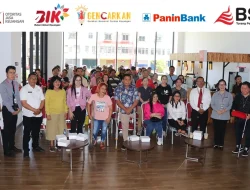 GENCARKAN Kepada Penyandang Disabilitas di Kota Manado, OJK Rangkul Bank SulutGo dan Bank Panin