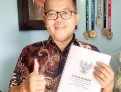 KINI KITA BERNEGARA TANPA IDEOLOGI