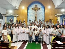 ‎Vigili Paskah Umat Gereja Katolik Santo Stefanus Kaima Sukses Digelar