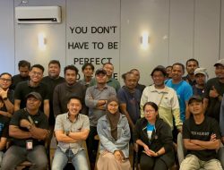 Perkuat Sinergi Informasi, Satgas Damai Cartenz Jalin Silaturahmi dengan Wartawan di Timika