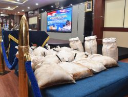 Sinergi TNI AL Kodaeral III Dan Tim Gabungan Gagalkan Penyelundupan 16 Ton Pasir Timah Ilegal Di PIK 2