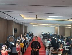 50 Peserta Ikuti Pelepasan Pelatihan Makeup dan Hairdo Uly Rias Pengantin