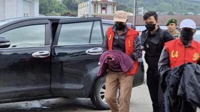 KEJARI BANGGAI LAUT TETAPKAN 3 TERSANGKA DUGAAN KORUPSI BANSOS DI BANGGAI KEPULAUAN