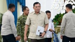Dampingi Presiden di Istana, Menhan Sjafrie Soroti Kemajuan Program TNI untuk Kesejahteraan Rakyat