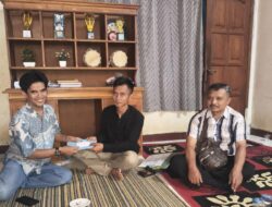 Perhutani KPH Bandung Utara Serahkan Santunan Kematian untuk Mitra Pekerja Hutan Di Cipeundeuy