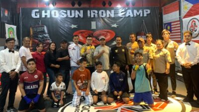 Ghosun Iron Camp Fokus Cetak Atlet Berkarakter, Kirim 10 Petinju ke Kejuaraan Surabaya 2026