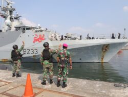 Pererat Hubungan Strategis, Kodaeral III Lepas Keberangkatan Kapal Perang Inggris