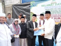 Munjirin Letakkan Batu Pertama Renovasi Masjid Jami Al Ikhlas di Ciracas