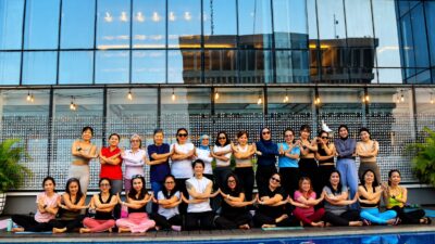 Vertu Harmoni Jakarta Gelar Sunset Yoga Gratis untuk Rayakan Global Wellness Day 2026