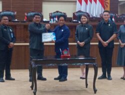 Gubernur Sulut Yulius Selvanus Hadiri Rapat Paripurna DPRD Bahas APBD dan Ranperda Strategis