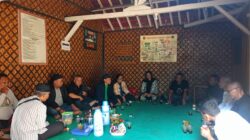 Hangat dan tanpa sekat, silaturahmi masyarakat adat dari beberapa daerah di Saung Gajebo Dayeuh Luhur