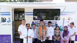 Gubernur Pramono Luncurkan Mobil Klinik Hewan Keliling, Layani Anabul di Lima Wilayah Jakarta