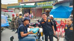 Resmikan Plang PAC Medan Denai, GRIB jaya kota Medan bagikan 3.000 Kotak nasi ke masarakat Tampa batas,