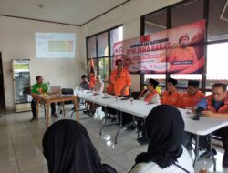 Silaturahmi DPW-DPD-DPC Gerakan Rakyat Jabar di Saung Liwet Ma Onot Cisaat