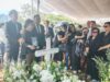 Tangis Iringi Kepergian Jubir Otorita IKN Troy Harold Yohanes Pantouw, Dimakamkan Secara Kedinasan di TPU Tanah Kusir