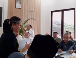 Protes ketidakhadiran Bupati, Majelis Adat Sumedanglarang walkout saat audiensi di Sekda Sumedang