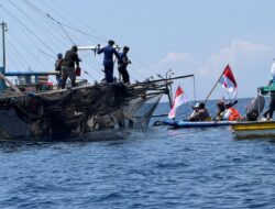 First-Ever Indonesian Flag Raising At The Whale Shark Area Of Cenderawasih BaySomatua Foundation Commemorates Indonesia’s 81st Independence Day with the Community of Sowa Village, Central Papua