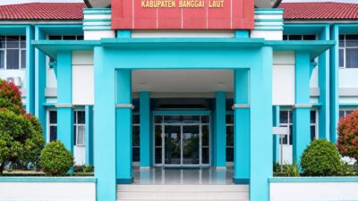 KRISIS AIR RSUD BANGGAI LAUT KEMBALI TERULANG: KELUARGA PASIEN HARUS CARI AIR SENDIRI, DI MANA SOLUSI PERMANEN PEMDA?